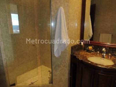 Apartamento de 4 alcobas en venta en Santa Barbara Alta, Bogotá, 358 m² · foto 14 de 20