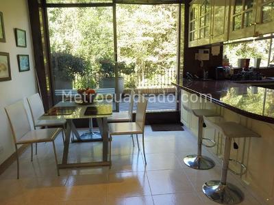Apartamento de 4 alcobas en venta en Santa Barbara Alta, Bogotá, 358 m² · foto 7 de 20