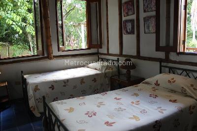 Casa de 4 alcobas en venta en Peñalisa, Girardot, 182 m² · foto 15 de 20