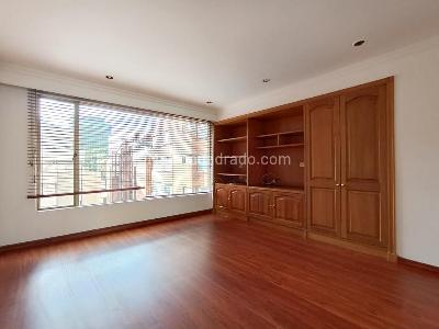 Apartamento de 4 alcobas en venta en La Cabrera, Bogotá, 325 m² · foto 9 de 20