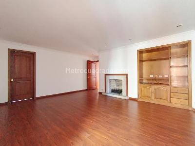 Apartamento de 4 alcobas en venta en La Cabrera, Bogotá, 325 m² · foto 10 de 20
