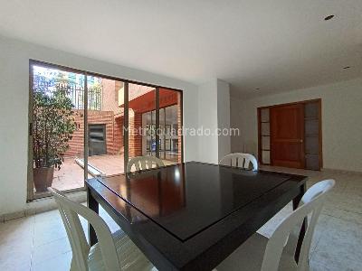 Apartamento de 4 alcobas en venta en La Cabrera, Bogotá, 325 m² · foto 20 de 20
