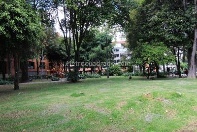Apartamento de 4 alcobas en venta en Chico Reservado, Bogotá, 300 m² · foto 17 de 20