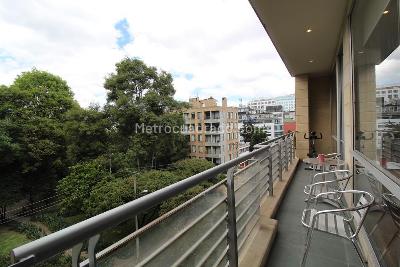 Apartamento de 4 alcobas en venta en Chico Reservado, Bogotá, 300 m² · foto 4 de 20