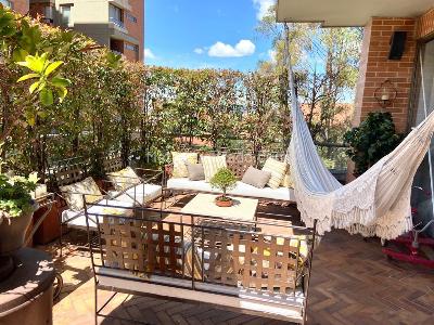 Apartamento de 3 alcobas en venta en Bosque De Pinos I, Bogotá, 224 m² · foto 5 de 20