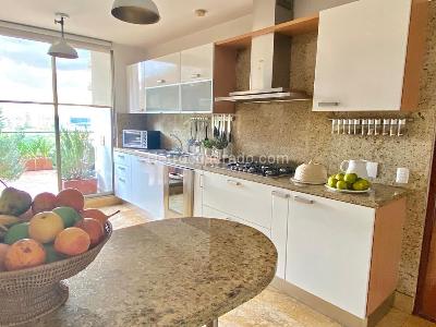 Apartamento de 3 alcobas en venta en Bosque De Pinos I, Bogotá, 224 m² · foto 9 de 20