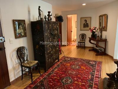Apartamento en venta en Los Rosales, Bogotá · foto 6 de 18