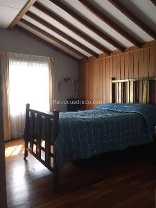 Casa de 4 alcobas en venta en Santa Bárbara Alta, Bogotá, 383 m² · foto 15 de 16
