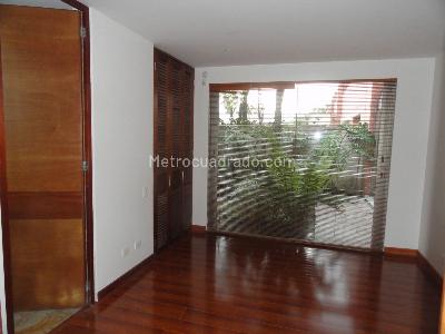 Casa de 3 alcobas en venta en San Simón, Bogotá, 300 m² · foto 13 de 20