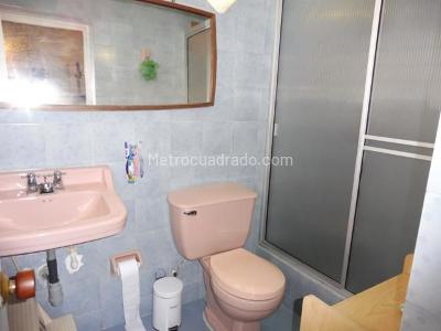 Casa de 4 alcobas en venta en Santa Paula, Bogotá, 194 m² · foto 18 de 20