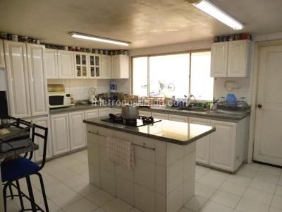 Casa de 4 alcobas en venta en Santa Paula, Bogotá, 194 m² · foto 6 de 20