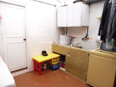 Casa de 4 alcobas en venta en Santa Paula, Bogotá, 194 m² · foto 8 de 20