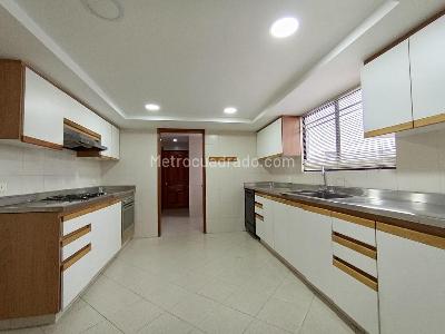 Apartamento en venta en Los Rosales, Bogotá · foto 6 de 20
