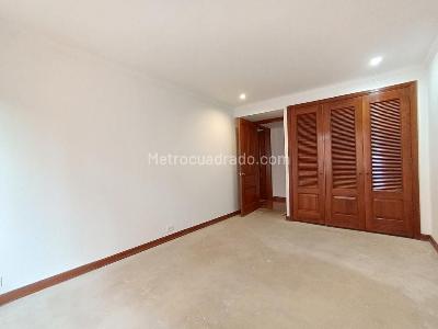 Apartamento en venta en Los Rosales, Bogotá · foto 14 de 20