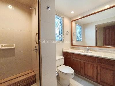 Apartamento en venta en Los Rosales, Bogotá · foto 15 de 20