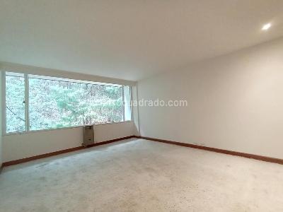Apartamento de 3 alcobas en venta en Los Rosales, Bogotá, 245 m² · foto 15 de 20