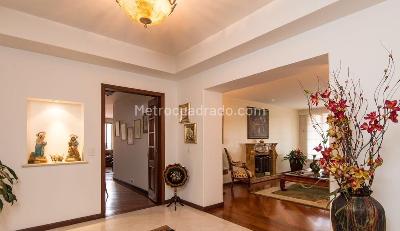 Apartamento en venta en San Patricio, Bogotá · foto 2 de 20