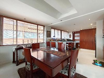 Apartamento en venta en Chico Norte, Bogotá · foto 8 de 18