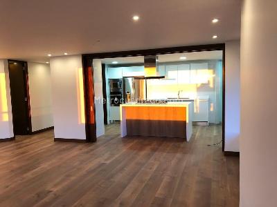 Apartamento de 3 alcobas en venta en Sierras Del Moral, Bogotá, 221 m² · foto 5 de 20