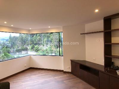 Apartamento de 3 alcobas en venta en Sierras Del Moral, Bogotá, 221 m² · foto 9 de 20