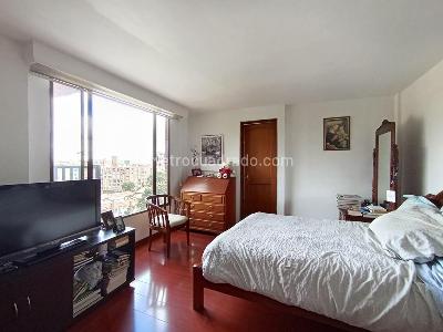 Apartamento de 4 alcobas en venta en Bella Suiza, Bogotá, 147 m² · foto 12 de 20