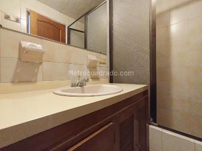 Apartamento de 4 alcobas en venta en Bella Suiza, Bogotá, 147 m² · foto 18 de 20