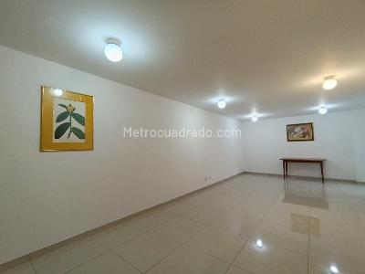Apartamento de 4 alcobas en venta en Bella Suiza, Bogotá, 147 m² · foto 20 de 20