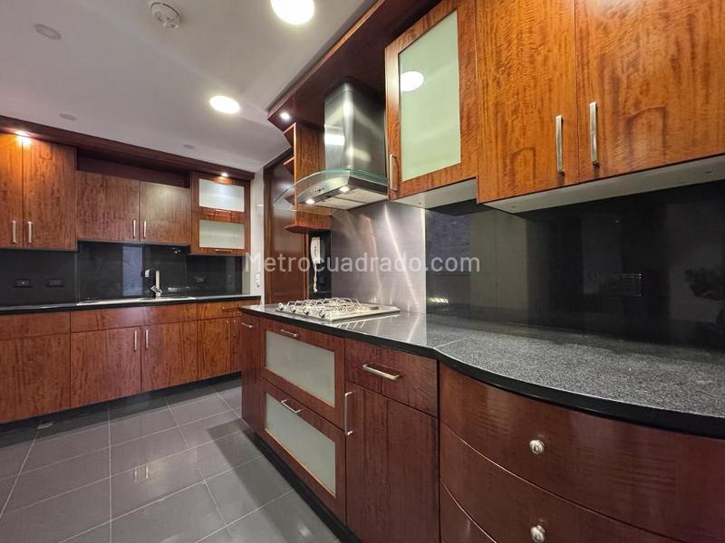 Piso – Bogotá - Más