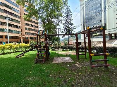 Apartamento de 4 alcobas en venta en Chico Alto, Bogotá, 450 m² · foto 20 de 20