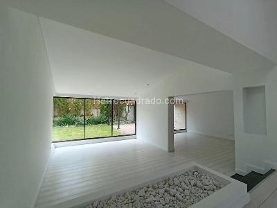 Casa en Arriendo, SANTA BARBARA ALTA, Bogotá D.C.