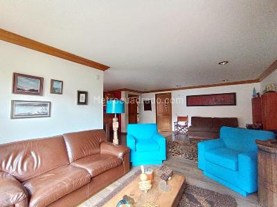 Apartamento de 3 alcobas en venta en El Nogal, Bogotá, 164 m² · foto 2 de 18