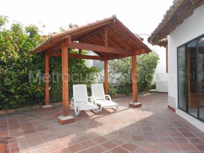 Casa de 3 alcobas en venta en Capriato, Girardot, 225 m² · foto 4 de 15