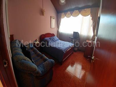 Casa de 4 alcobas en venta en Niza Bulevar, Bogotá, 322 m² · foto 5 de 20