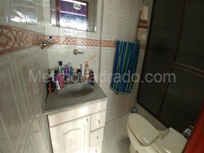 Casa de 4 alcobas en venta en Niza Bulevar, Bogotá, 322 m² · foto 8 de 20