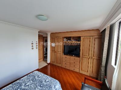 Apartamento de 3 alcobas en venta en Lagos De Cordoba Niza, Bogotá, 98 m² · foto 13 de 19