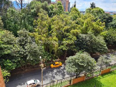Apartamento de 3 alcobas en venta en Lagos De Cordoba Niza, Bogotá, 98 m² · foto 5 de 19