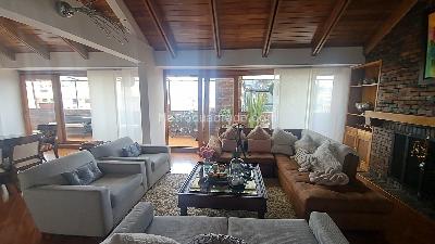 Apartamento de 4 alcobas en venta en Los Rosales, Bogotá, 238 m² · foto 2 de 20