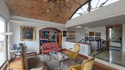 Apartamento de 4 alcobas en venta en Castillo Chapinero Alto, Bogotá, 245 m² · foto 4 de 20