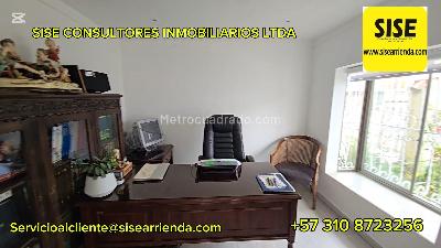Casa de 4 alcobas en venta en La Alhambra Monaco, Bogotá, 305 m² · foto 3 de 17