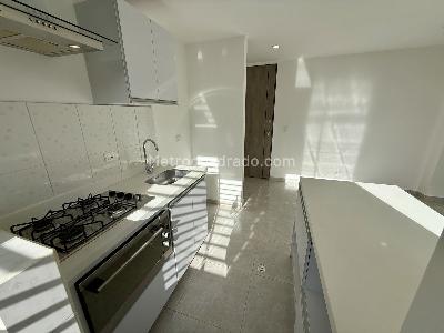 Apartamento de 1 alcoba en venta en Usaquen Cedritos, Bogotá, 29 m² · foto 7 de 20