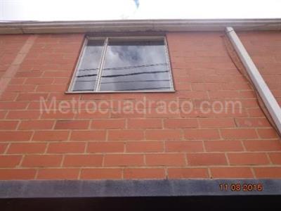 Casa de 3 alcobas en venta en Tierra Buena, Bogotá, 61 m² · foto 16 de 20