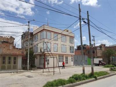 Casa de 5 alcobas en venta en Villa Sofia, Soacha, 278 m² · foto 14 de 15