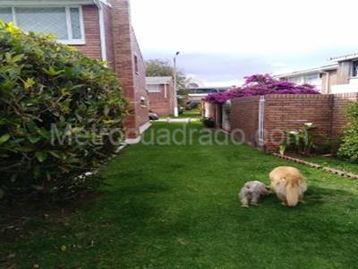 Casa en venta en Niza, Bogotá · foto 10 de 20