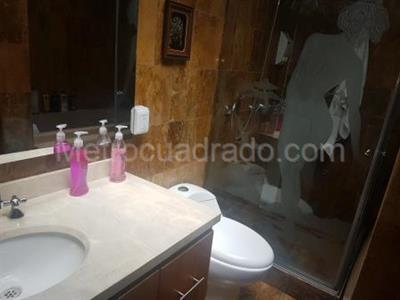 Casa de 5 alcobas en venta en Santa Margarita, Bogotá, 495 m² · foto 16 de 20