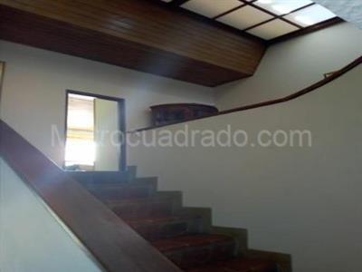 Casa de 5 alcobas en venta en Santa Barbara, Bogotá, 290 m² · foto 12 de 20