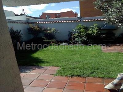 Casa de 5 alcobas en venta en Santa Barbara, Bogotá, 290 m² · foto 8 de 20