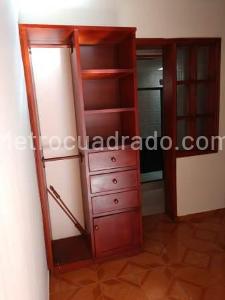 Casa en venta en Ricaurte, Bogotá · foto 8 de 20