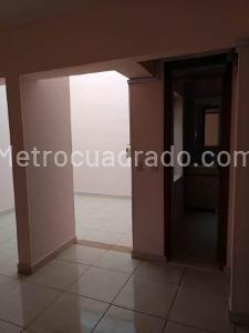 Casa en venta en Ricaurte, Bogotá · foto 9 de 20