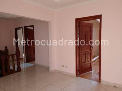 Casa en venta en Ricaurte, Bogotá · foto 10 de 20