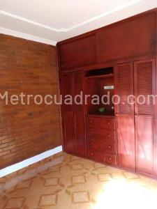 Casa en venta en Ricaurte, Bogotá · foto 11 de 20